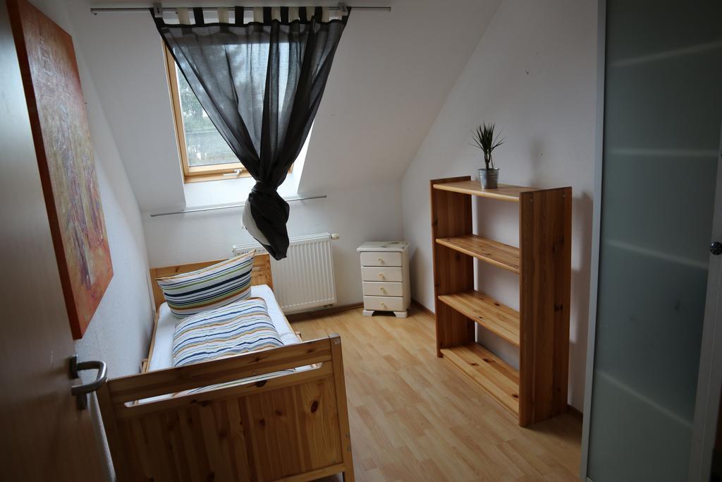 קרפלד Nadines Ferienwohnung מראה חיצוני תמונה