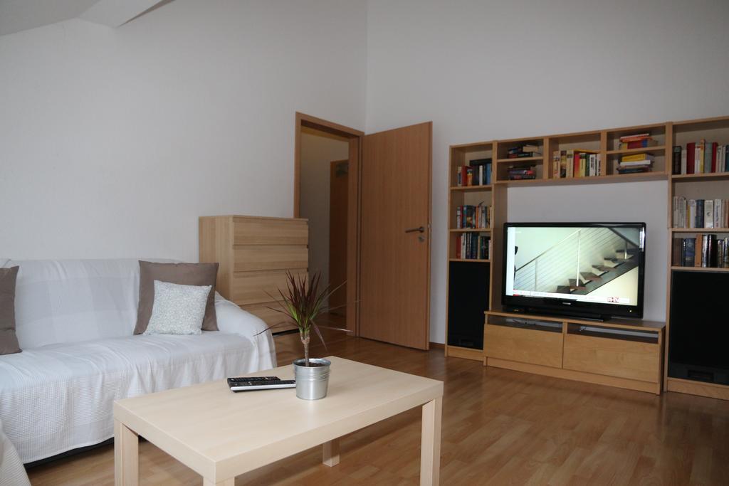 קרפלד Nadines Ferienwohnung מראה חיצוני תמונה