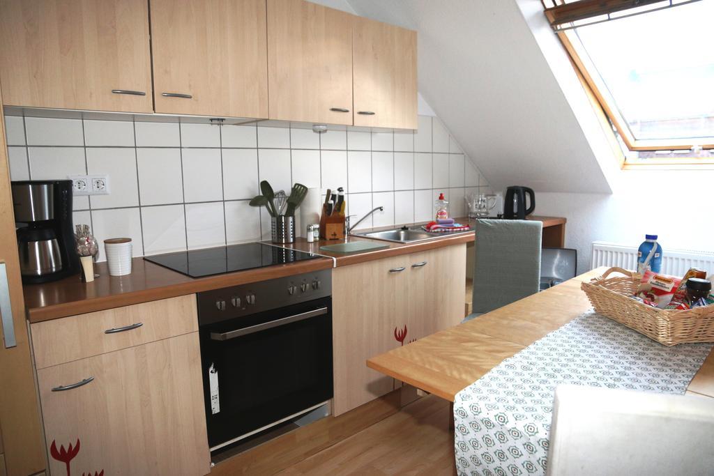 קרפלד Nadines Ferienwohnung מראה חיצוני תמונה