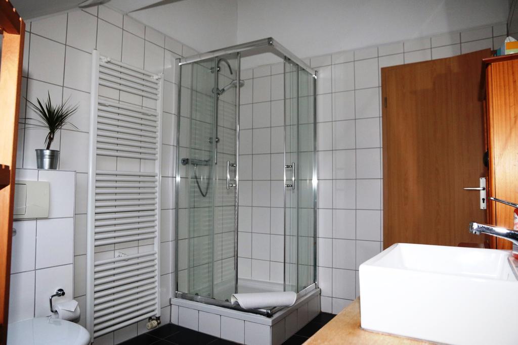 קרפלד Nadines Ferienwohnung מראה חיצוני תמונה