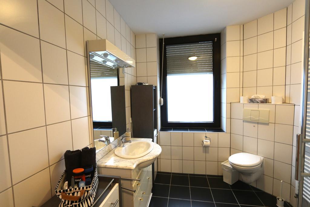 קרפלד Nadines Ferienwohnung מראה חיצוני תמונה
