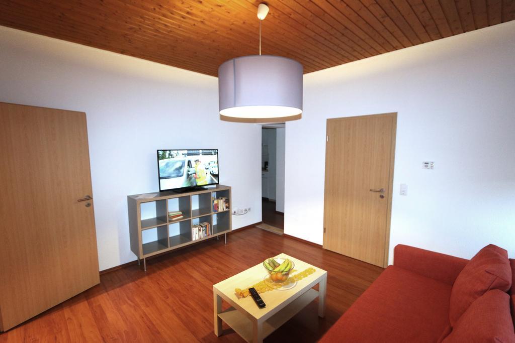 קרפלד Nadines Ferienwohnung מראה חיצוני תמונה