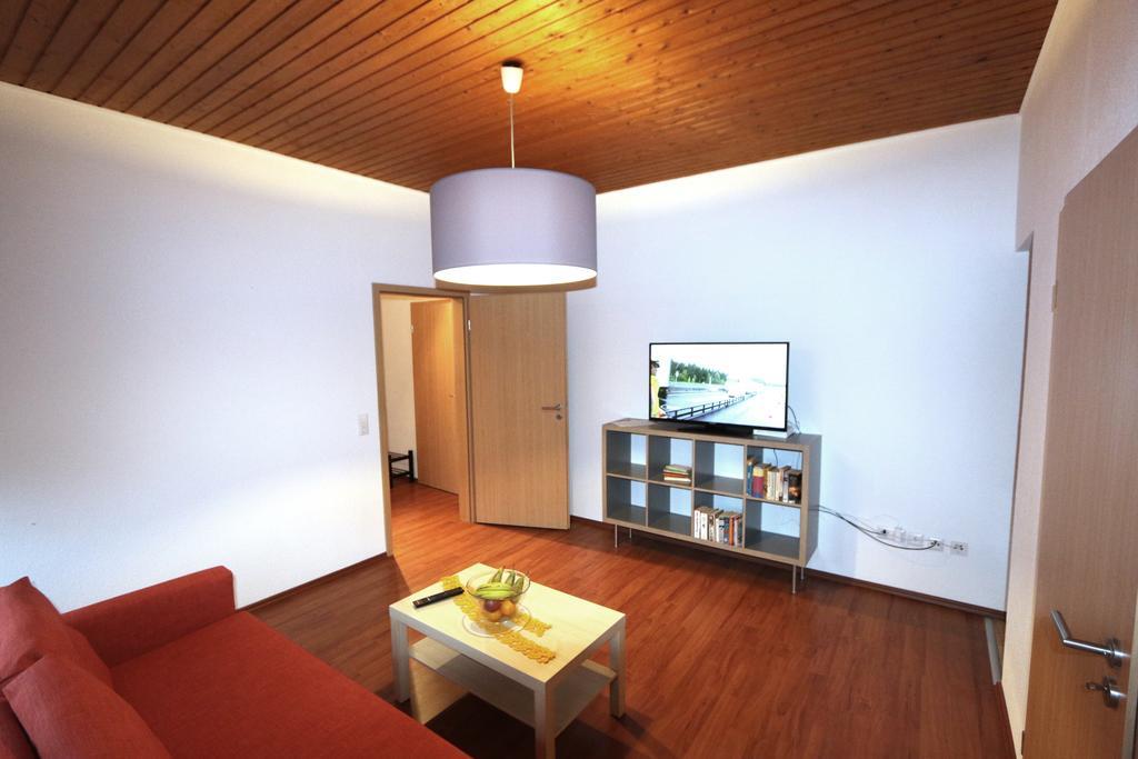 קרפלד Nadines Ferienwohnung מראה חיצוני תמונה