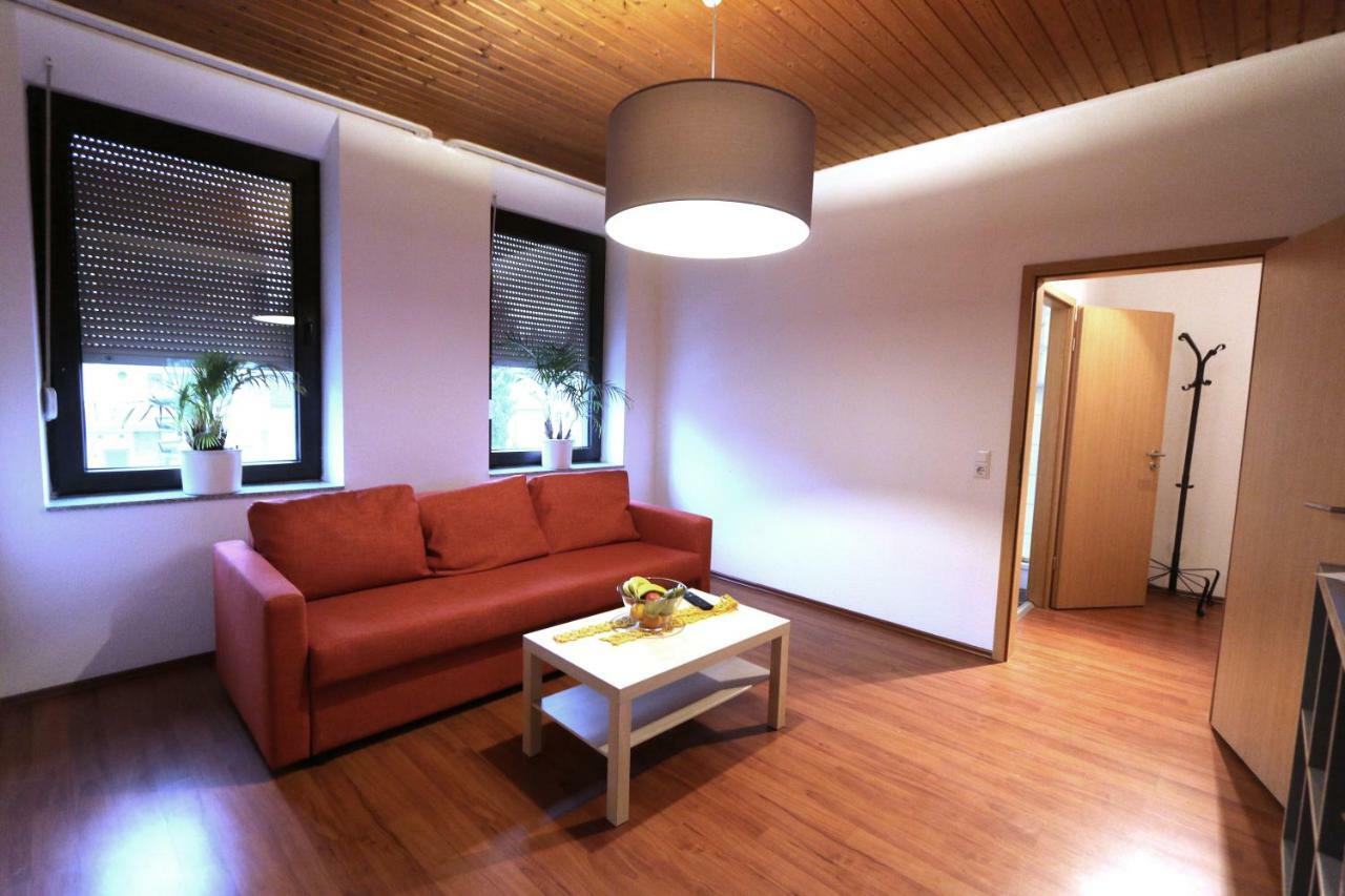 קרפלד Nadines Ferienwohnung מראה חיצוני תמונה